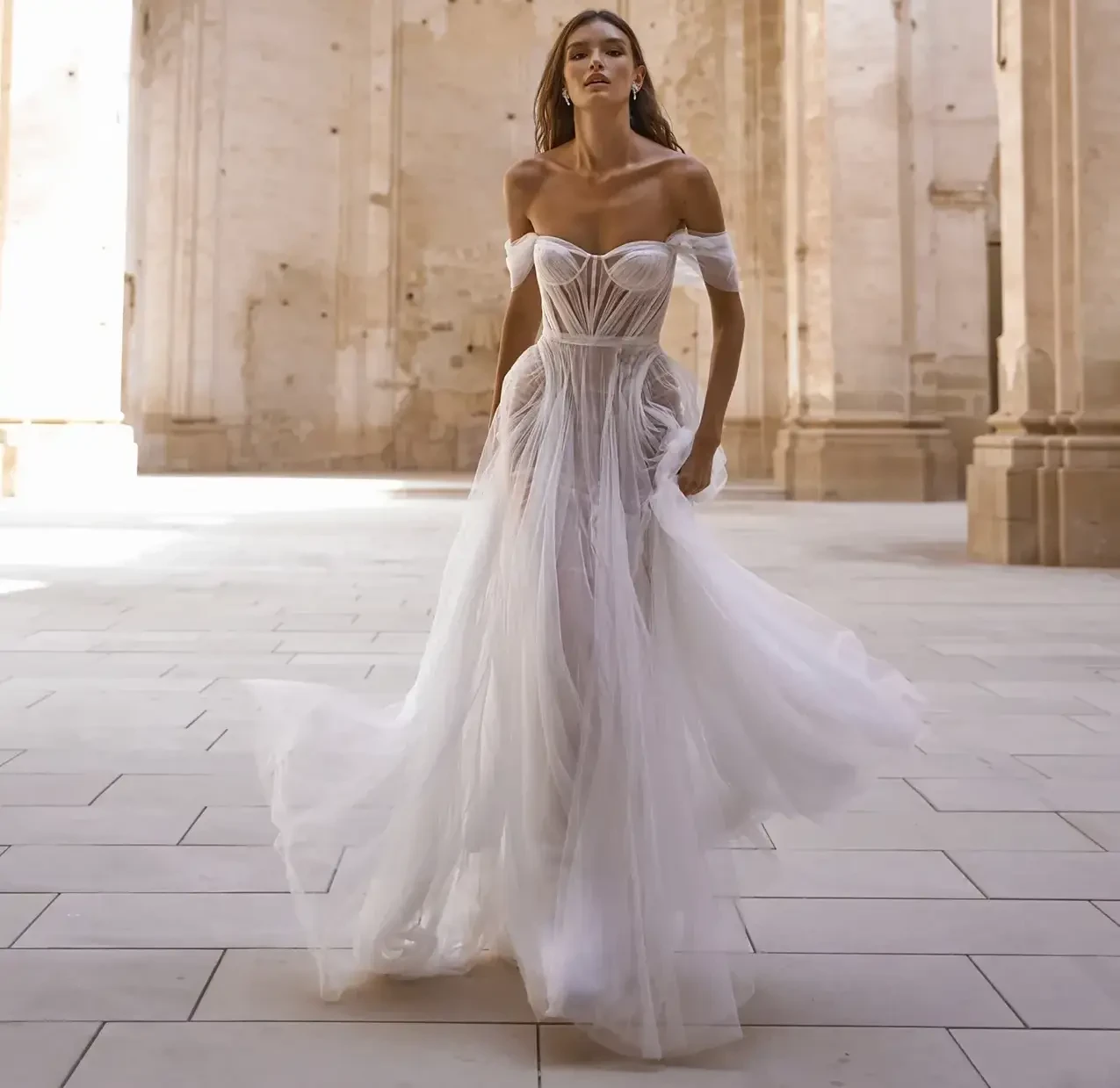Alon Livne Trunk Show | Chicago Main Image