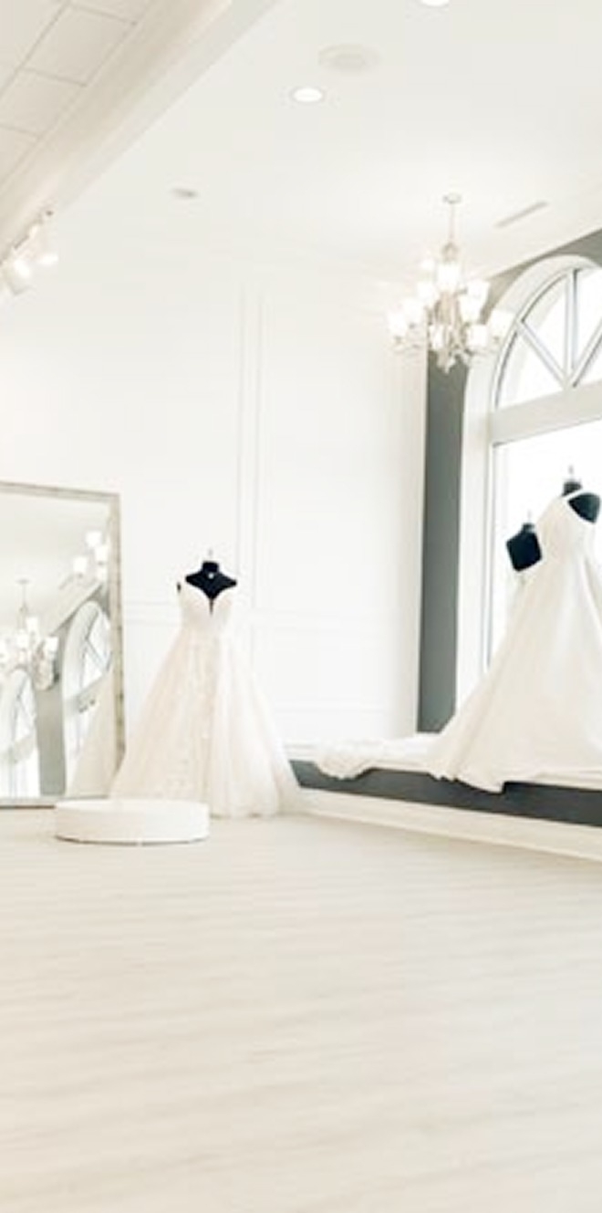 Photo of the Oakbrook showroom