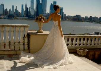 Eve of Milady 1723 #4 thumbnail