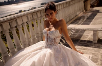 Eve of Milady 1725 #1 thumbnail