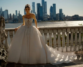 Eve of Milady 1725 #0 thumbnail