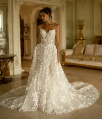 Eve of Milady 421 #1 thumbnail