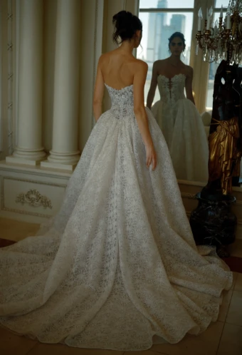 Eve of Milady 4446 #1 thumbnail