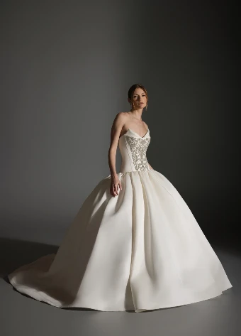 Lazaro Antonette #4 thumbnail