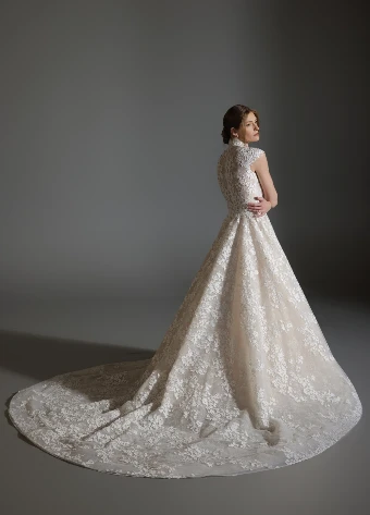 Lazaro Ashley #1 thumbnail